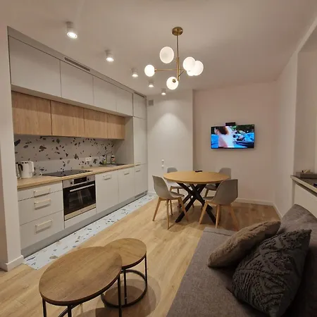 Apartment Zytnia 50 Wola Subway *
