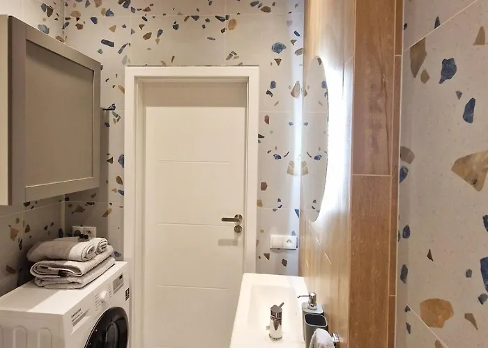 Zytnia 50 Wola Subway * Warszawa